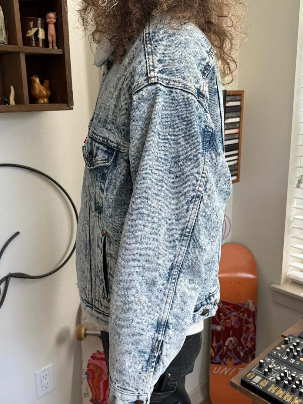 Vintage 80s Levis Sherpa Lined Denim Jacket Type III Acid Wash ~ Size XL